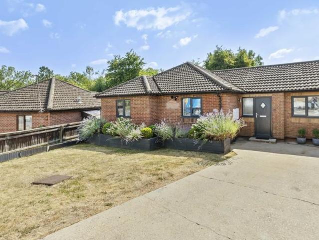 Bungalow for sale in Amersham