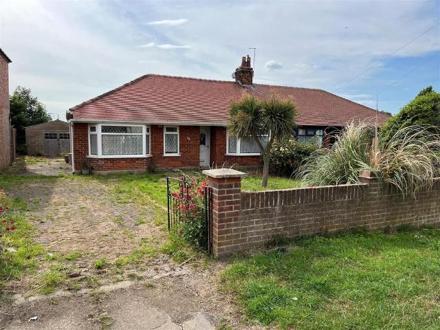 Bungalow for sale in Withernsea, East Riding Of Yorkshire