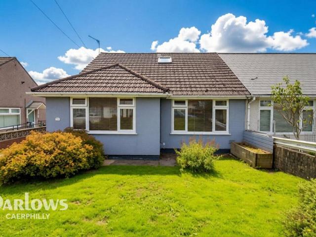 Bungalow for sale in Nelson, Caerphilly
