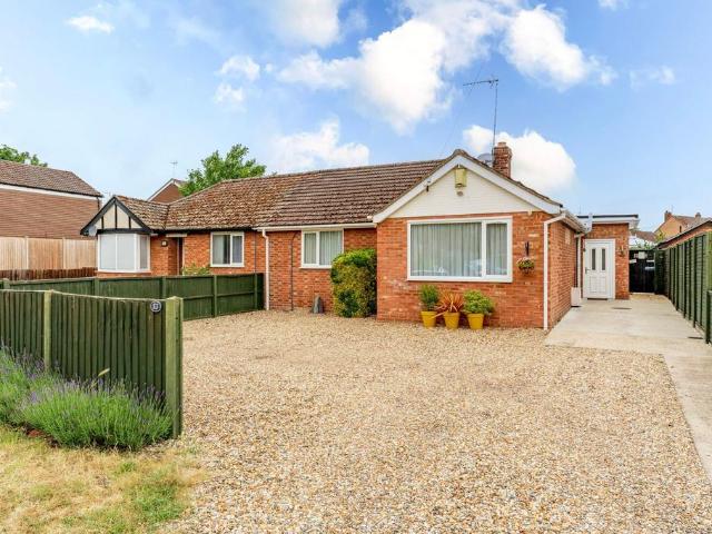 Bungalow for sale in Chedburgh, Suffolk