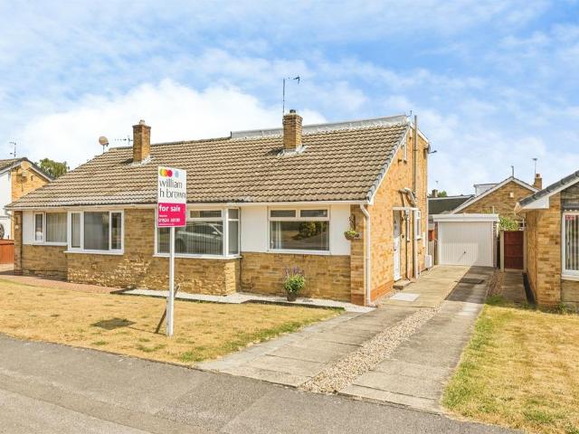 Bungalow for sale in Crofton, West Yorkshire