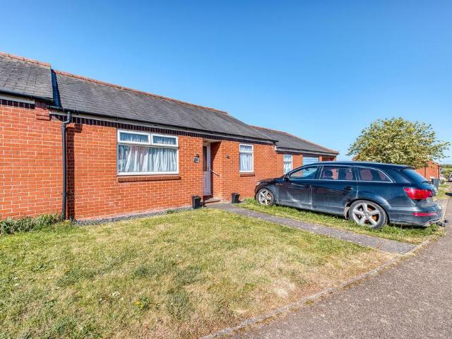 Bungalow for sale in Bedingfield, Suffolk