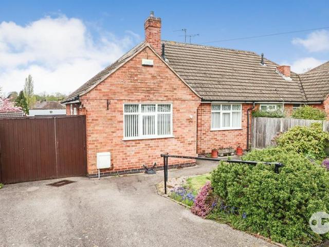 Bungalow for sale in Lash Hill, Barton