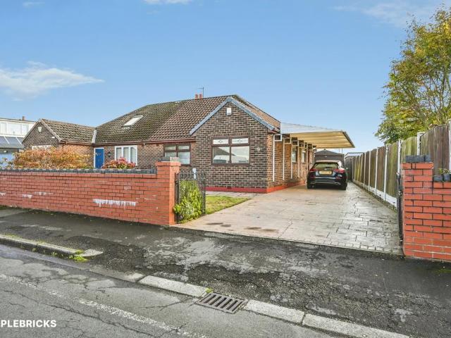 Bungalow for sale in Hindley, Wigan