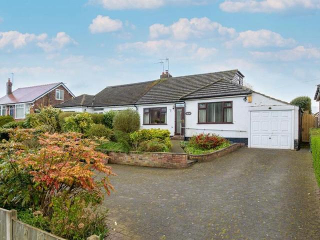 Bungalow for sale in Sutton Weaver, Cheshire