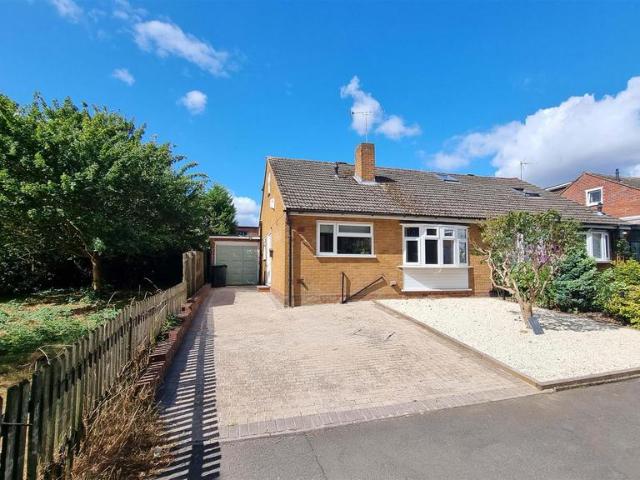 Bungalow for sale in Hollywood, Bromsgrove