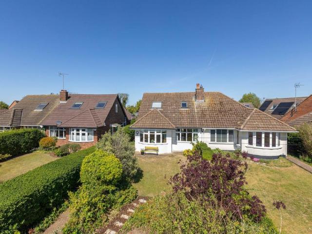 Bungalow for sale in Lower Stondon, Bedfordshire