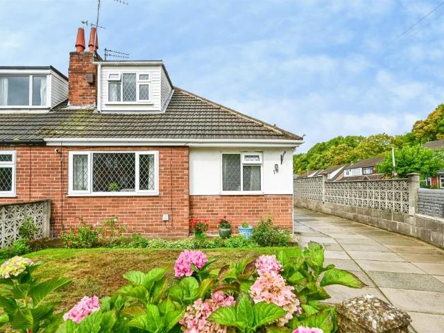 Bungalow for sale in Calderstones