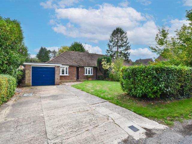 Bungalow for sale in Blackmore, Hook End and Wyatts Green, Navestock Side