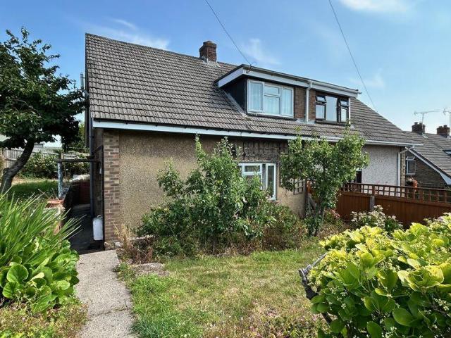 Bungalow for sale in Bromsberrow Heath, Gloucestershire