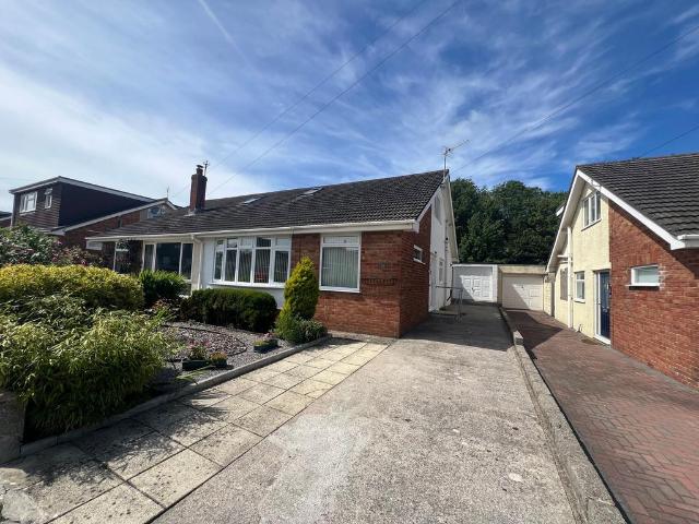 Bungalow for sale in Porthcawl, Nottage