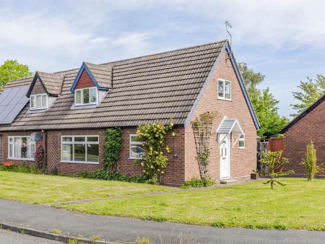 Bungalow for sale in Audlem