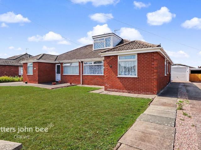 Bungalow for sale in Hammond Street