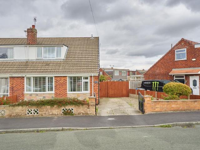 Bungalow for sale in Abram, Wigan