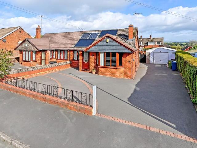 Bungalow for sale in Meir Heath, Stafford