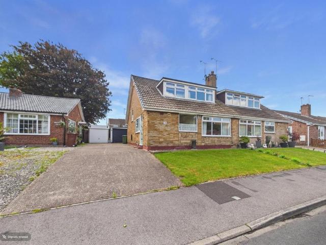 Bungalow for sale in Knottingley, West Yorkshire