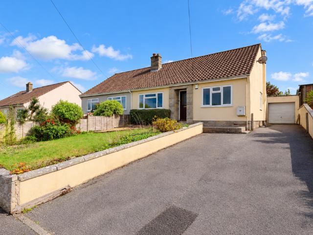 Bungalow for sale in Wedmore