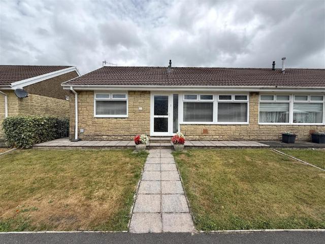 Bungalow for sale in Cwmdare, Wales