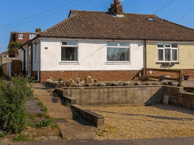 Bungalow for sale in Kingston Buci, Fishersgate