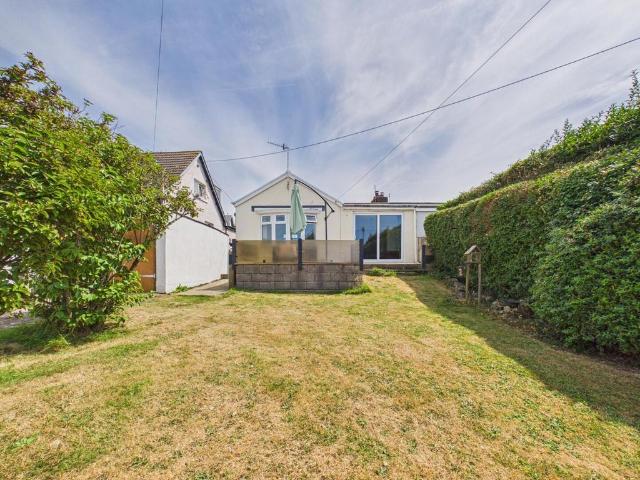 Bungalow for sale in Ogmore-by-sea, Wales