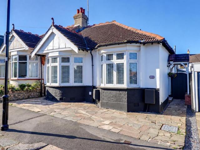 Bungalow for sale in Leigh on Sea, Southend-on-Sea