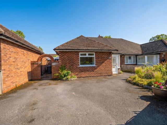 Bungalow for sale in Shirley, West Midlands