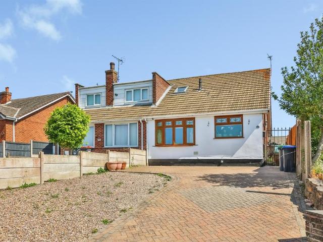 Bungalow for sale in Westwood, East Midlands