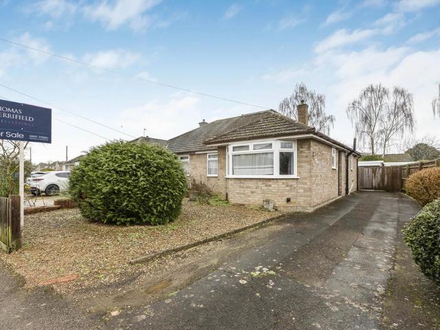 Bungalow for sale in Evershot, Oxfordshire