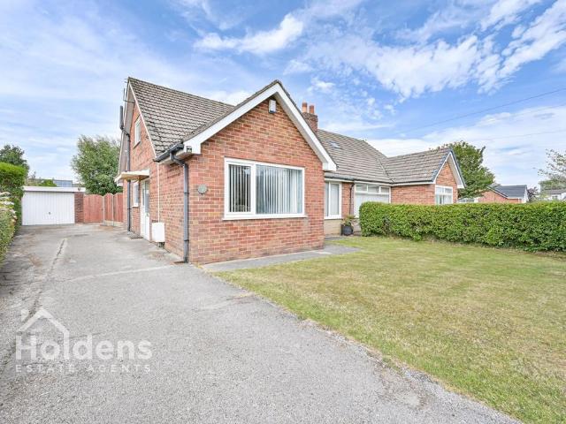 Bungalow for sale in Higher Bartle, Lancashire