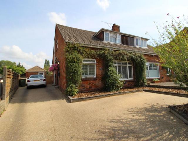 Bungalow for sale in Helford, Hampshire