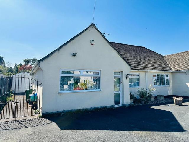 Bungalow for sale in Golden Valley, Gloucestershire