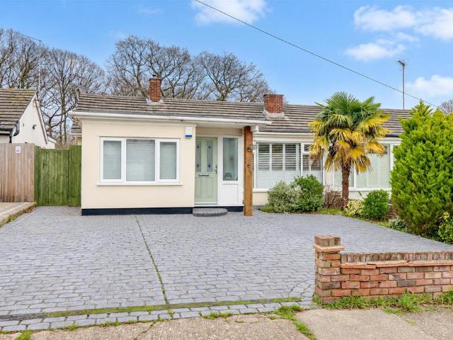 Bungalow for sale in Hadleigh, Castle Point