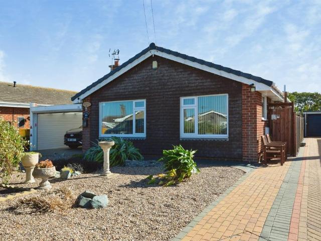 Bungalow for sale in Mablethorpe, East Lindsey