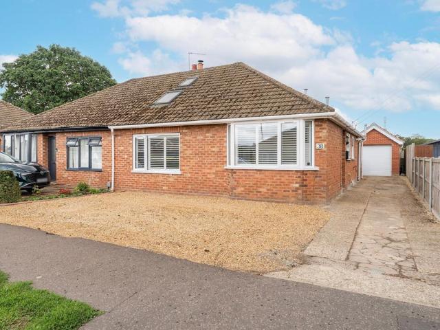Bungalow for sale in Crostwick, Norfolk