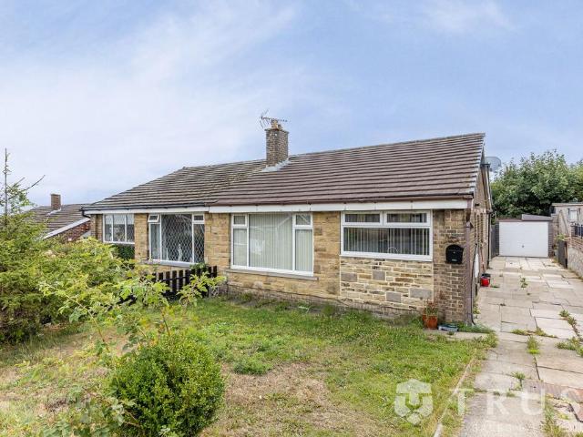Bungalow for sale in West Yorkshire
