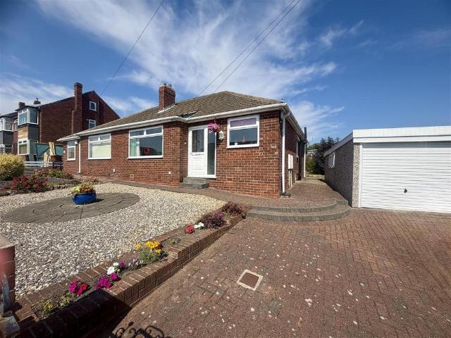 Bungalow for sale in Great and Little Preston, West Yorkshire