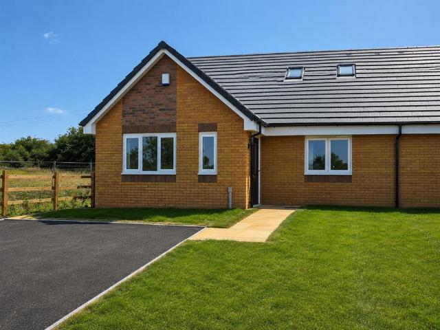 Bungalow for sale in Alveley, Shropshire