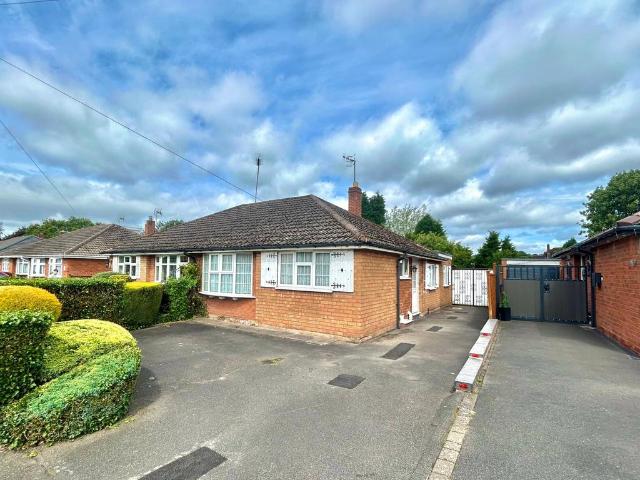 Bungalow for sale in Straits Green, West Midlands