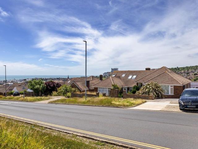 Bungalow for sale in Whitehawk, Brighton & Hove