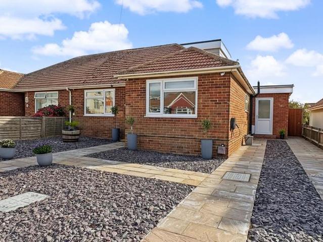 Bungalow for sale in Peacehaven, Iford