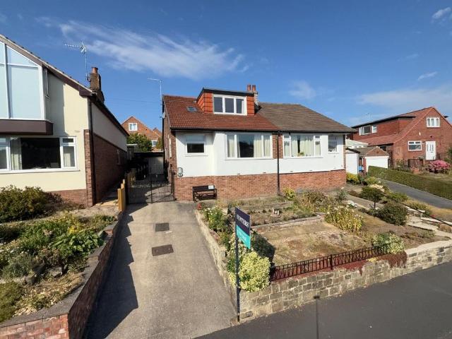 Bungalow for sale in Farsley, West Yorkshire