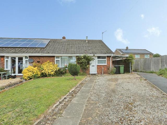 Bungalow for sale in South Green, East Tuddenham