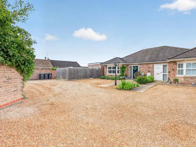Bungalow for sale in Barway, Cambridgeshire