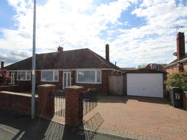 Bungalow for sale in Connah's Quay, Wales
