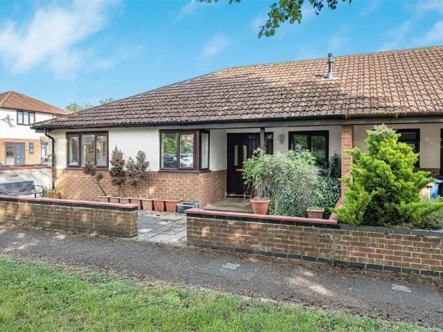 Bungalow for sale in Evershot, Oxfordshire