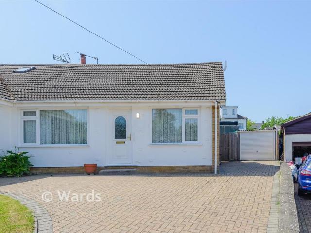 Bungalow for sale in Bluebell Hill, Bourne Vale