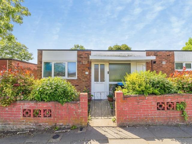 Bungalow for sale in Bletchley and Fenny Stratford, Bletchley