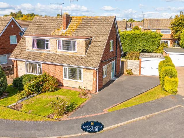 Bungalow for sale in Camp Hill, Warwickshire