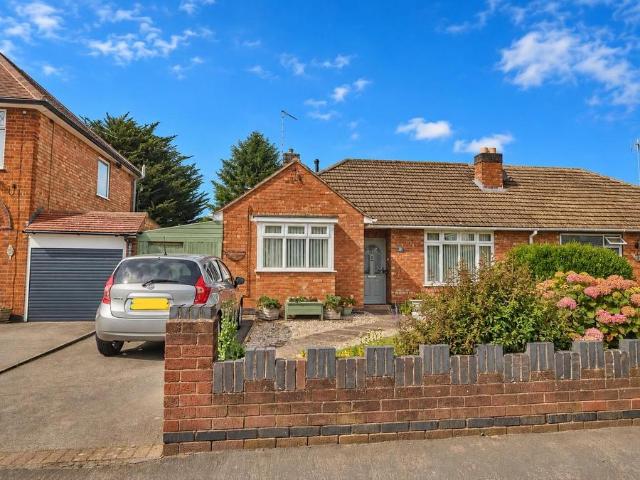 Bungalow for sale in Barwell, Barton