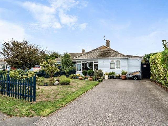 Bungalow for sale in Littlecote, West Sussex